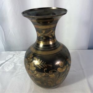 VTG Boho Ethnic India Vase! Quality! Heavy! Dark Medal & Gold Floral Decor MINTY